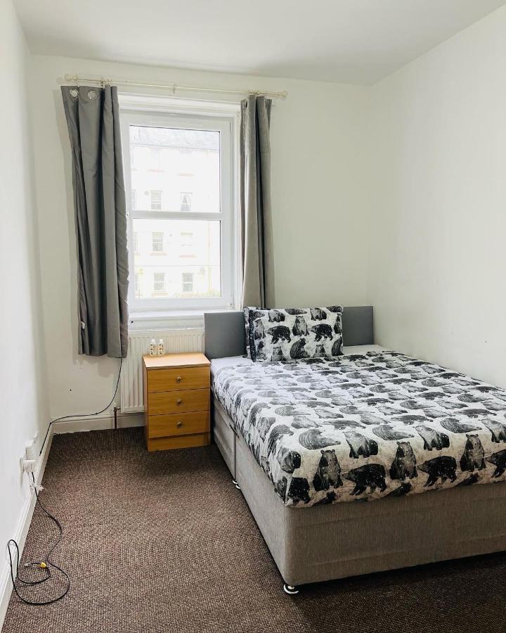 Simple 2Bed Flat In Edinburgh. Apartment Екстериор снимка